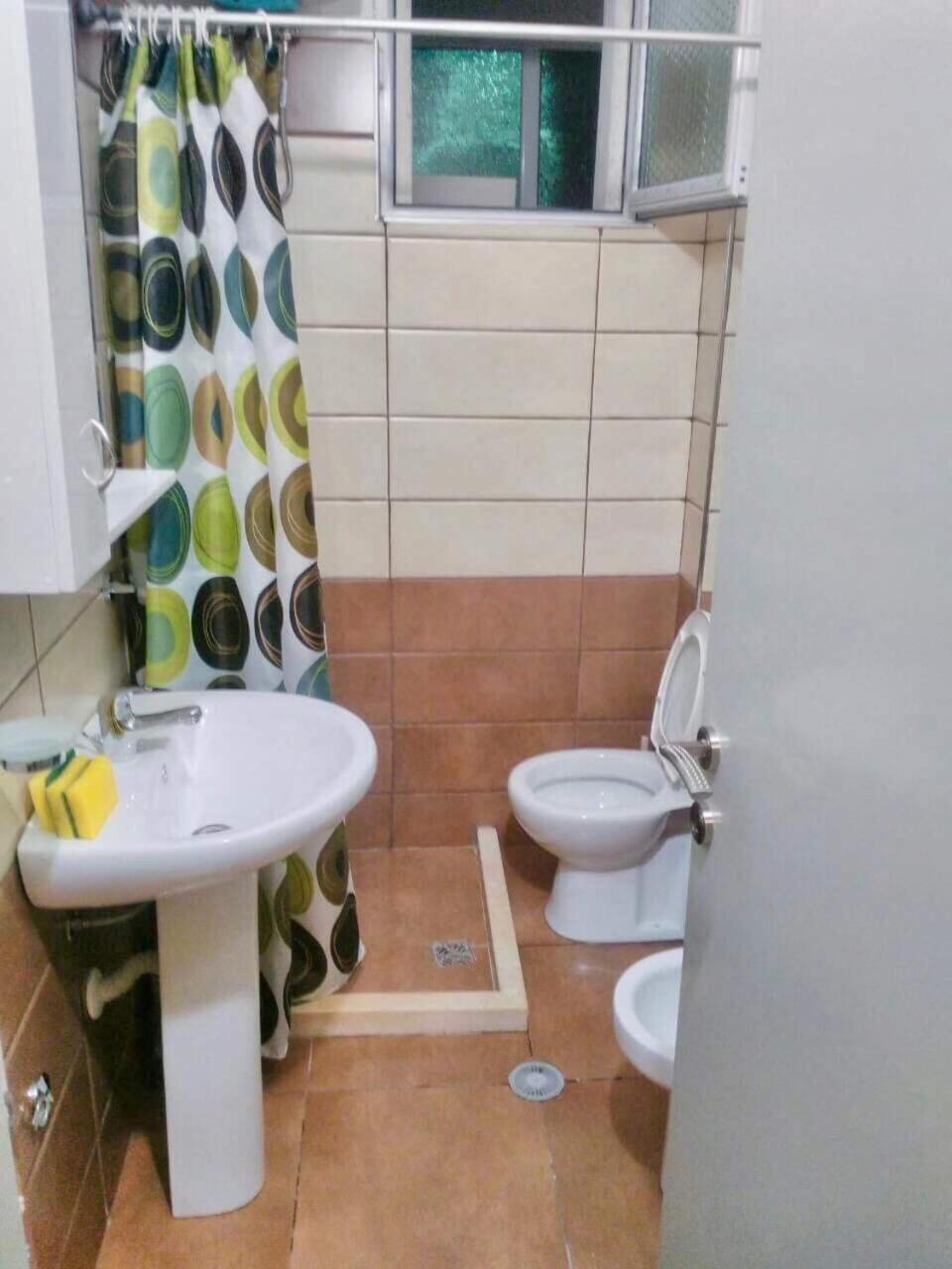 Petro'S Apartment Корча Екстериор снимка